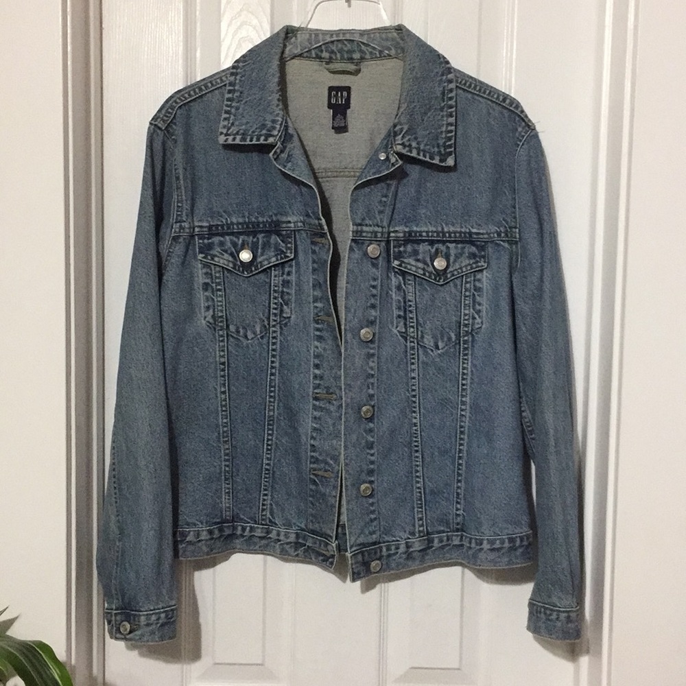 Classic Gap Jean Jacket size Large (hh) - Picture 1 of 6